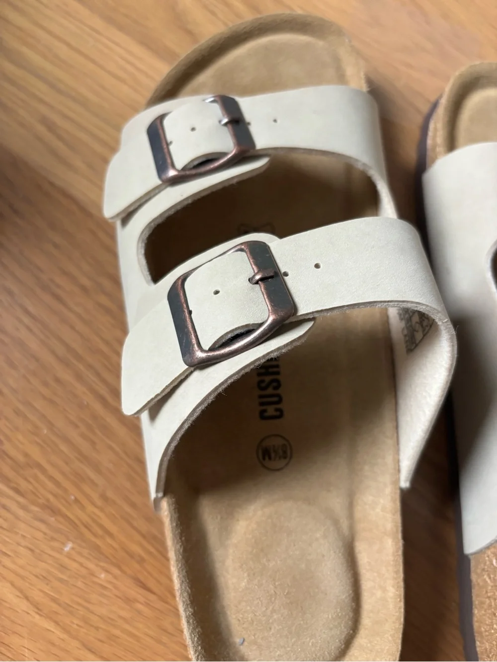 Cushionsire Double-Buckle Slide Sandals in Cream with Adjustable Straps